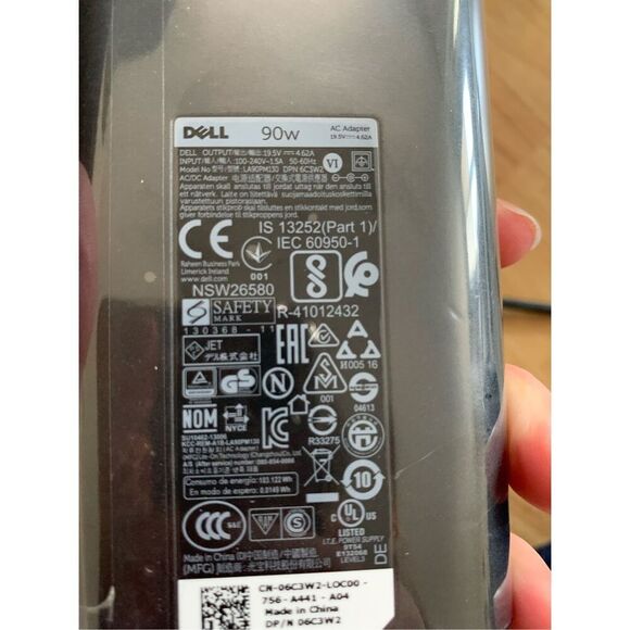 Dell charger 90w - Picture 3 of 3